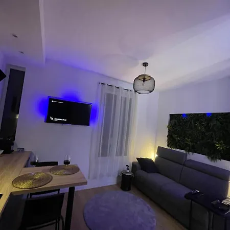 In Relaxation Apartment