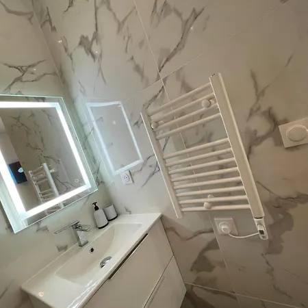 In Relaxation Apartment